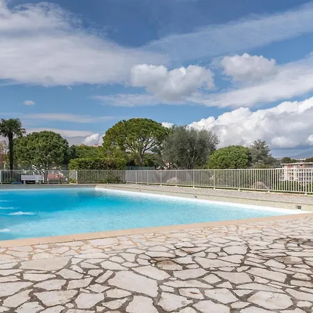 Lägenhet Le Soleil D'or , Piscine Et Tennis Antibes