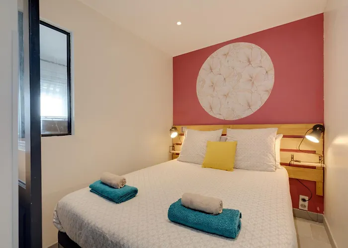 Le Soleil D'or , Piscine Et Tennis